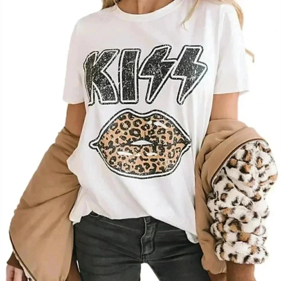 KISS Leopard Lips T-Shirt Tee Top Shirt - Picture 5 of 5